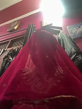 Snapshot of sweet_lips77 chatting on 02-24-26, 12:03 sweet lips77 online show from 02-24-26, 12:03