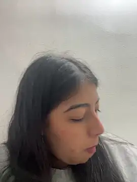 Sexy mia outdoors online show from 03-09-26, 11:42