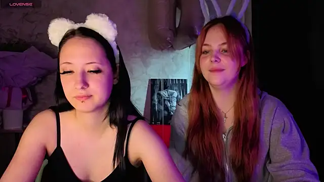 Elle Funning online show from 04-19-26, 09:08