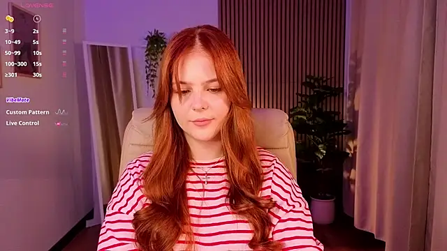Elle Funning online show from 05-15-26, 11:45