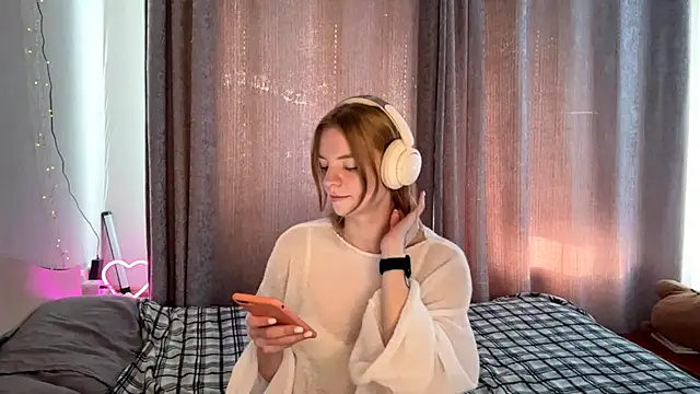 Snapshot of Marry_Sornatiko chatting on 04-04-26, 02:25 Marry Sornatiko online show from 04-04-26, 02:25