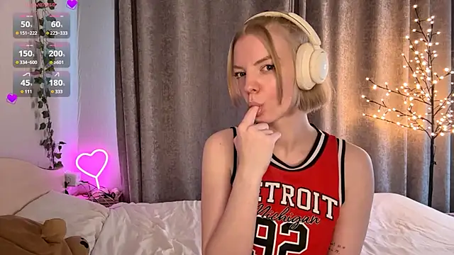 Marry Sornatiko online show from 05-10-26, 03:17