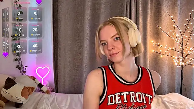 Marry Sornatiko online show from 05-18-26, 03:51