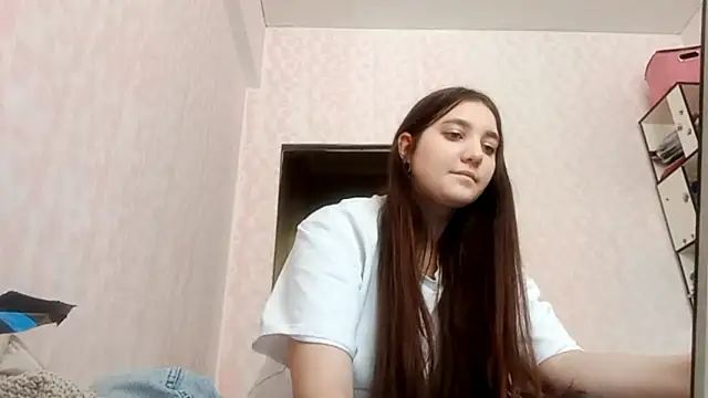 Snapshot of JanineThielman chatting on 03-02-26, 07:15 JanineThielman online show from 03-02-26, 07:15