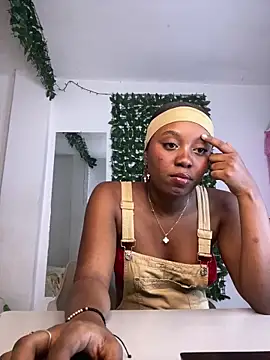 Snapshot of Jazmin_chell chatting on 03-22-26, 12:25 Jazmin chell online show from 03-22-26, 12:25