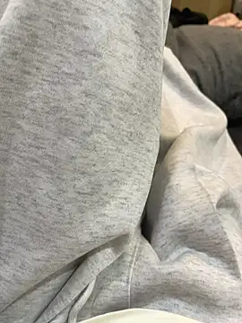 Snapshot of NniuAh chatting on 02-24-26, 10:35 NniuAh online show from 02-24-26, 10:35