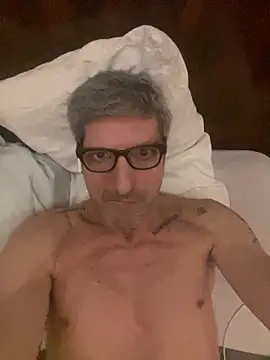 Luca italian daddy online show from 02-22-26, 08:29