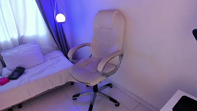 NixieSterling online show from 03-16-26, 08:02