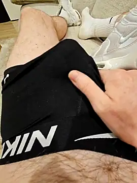 Kiffeur2Tn online show from 04-06-26, 09:16