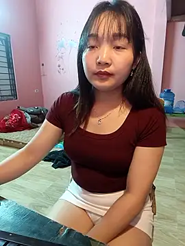 Myna5790 online show from 03-18-26, 11:30