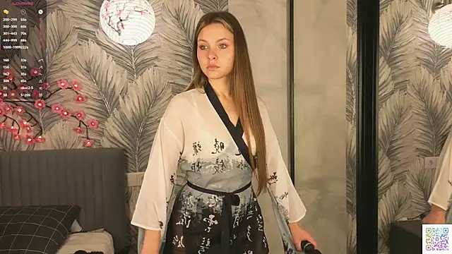 HinaVibe online show from 05-20-26, 11:44
