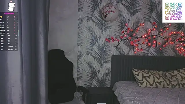 Snapshot of HinaVibe chatting on 08-09-26, 05:29 HinaVibe online show from 08-09-26, 05:29