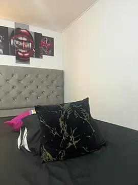 Pamela23x online show from 04-13-26, 12:49