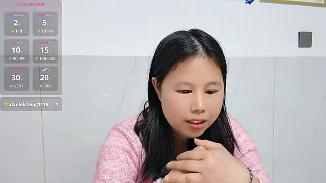 Hannah-33 online show from 02-25-26, 10:03