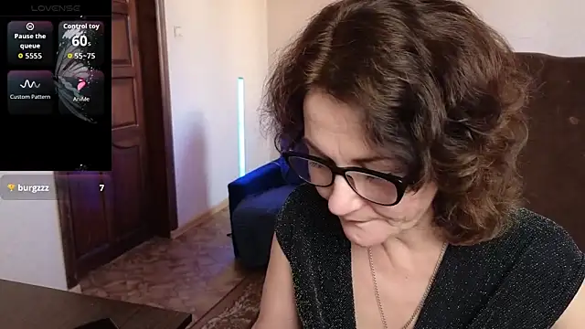 Snapshot of Miss_Amberr chatting on 03-28-26, 05:40 Miss Amberr online show from 03-28-26, 05:40