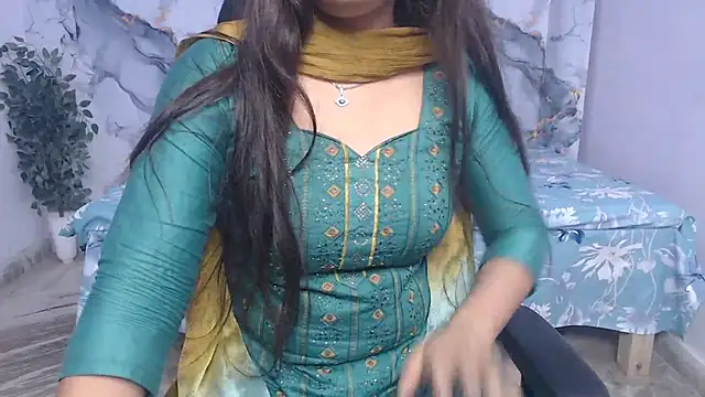 Aayesha-queen online show from 07-16-26, 04:29