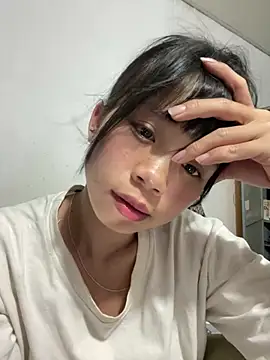 Snapshot of bimbim-bup chatting on 03-26-26, 01:49 bimbim-bup online show from 03-26-26, 01:49