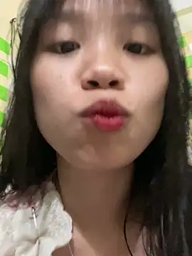 Snapshot of bimbim-bup chatting on 04-03-26, 01:09 bimbim-bup online show from 04-03-26, 01:09