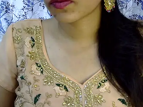 Snapshot of Neha_Sharma2 chatting on 06-21-26, 01:03 Neha Sharma2 online show from 06-21-26, 01:03