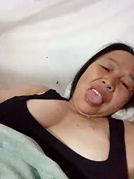 heesuu11 online show from 04-06-26, 05:03