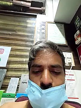 Snapshot of bad_boy_43 chatting on 02-27-26, 09:26 bad boy 43 online show from 02-27-26, 09:26