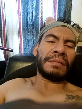boyp3netrat0r online show from 07-10-26, 11:46