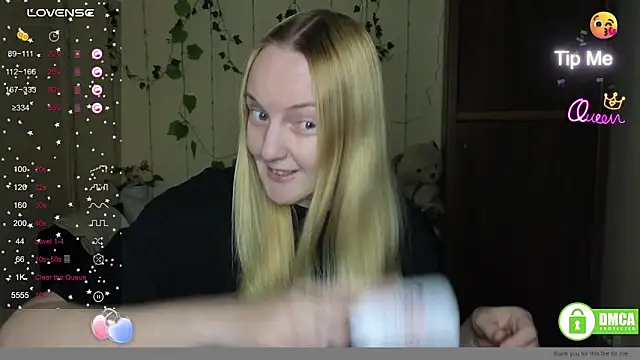 Snapshot of Bella_soulmate chatting on 05-29-26, 11:30 Bella soulmate online show from 05-29-26, 11:30