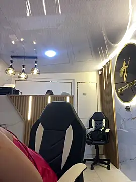 Snapshot of samira-grey chatting on 03-04-26, 01:28 samira-grey online show from 03-04-26, 01:28