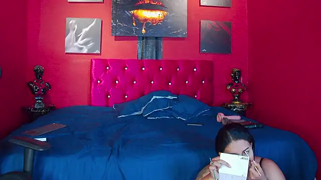 Snapshot of Luna_Dante_fox chatting on 03-22-26, 03:26 Luna Dante fox online show from 03-22-26, 03:26