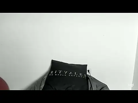 TatyGomez  online show from 04-08-26, 04:34