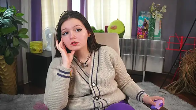 Snapshot of LoraPalmen chatting on 02-25-26, 11:42 LoraPalmen online show from 02-25-26, 11:42