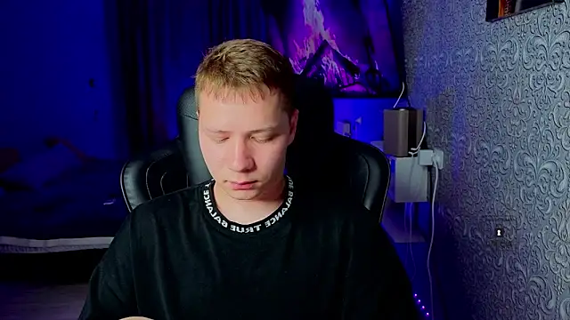 Karl Night  online show from 06-03-26, 07:19