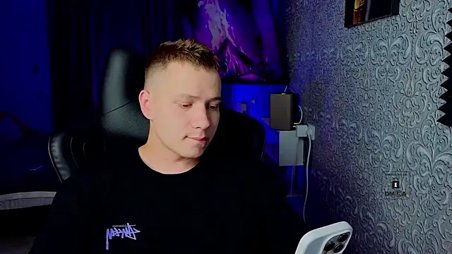 Karl Night  online show from 06-12-26, 07:02
