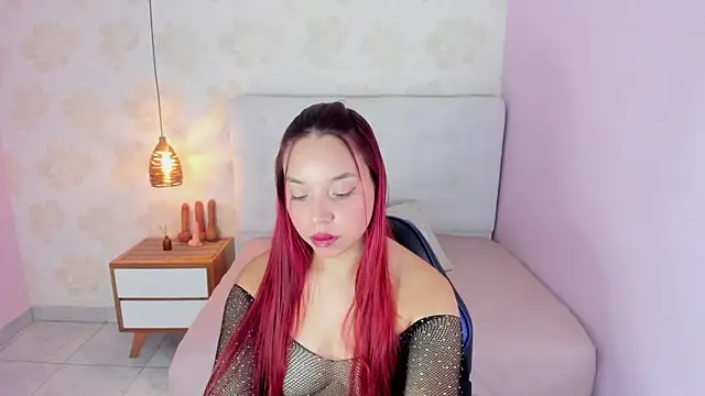 Snapshot of LUCIA_KHAN chatting on 02-25-26, 07:34 LUCIA KHAN online show from 02-25-26, 07:34