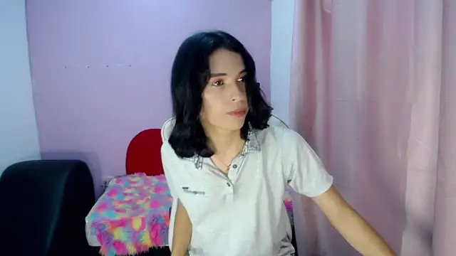 Snapshot of Larry_craft chatting on 03-13-26, 08:48 Larry craft online show from 03-13-26, 08:48