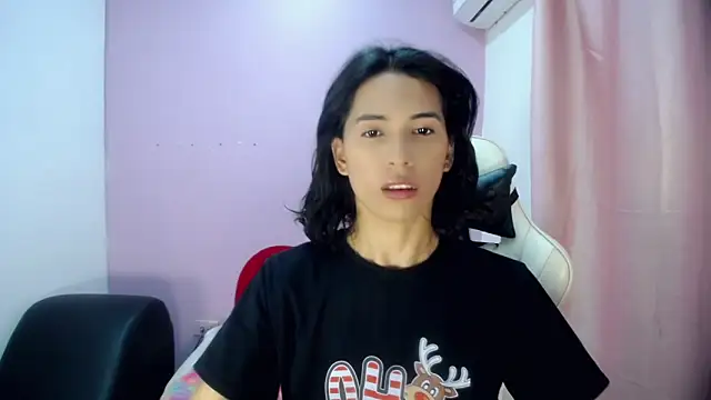 Snapshot of Larry_craft chatting on 03-20-26, 08:03 Larry craft online show from 03-20-26, 08:03