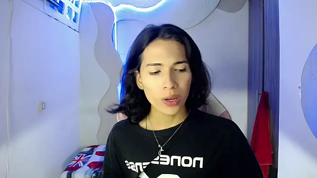 Snapshot of Larry_craft chatting on 04-14-26, 08:48 Larry craft online show from 04-14-26, 08:48