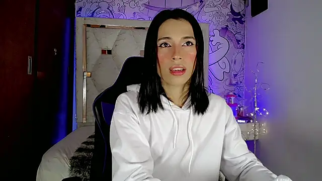 Snapshot of Larry_craft chatting on 04-15-26, 09:37 Larry craft online show from 04-15-26, 09:37