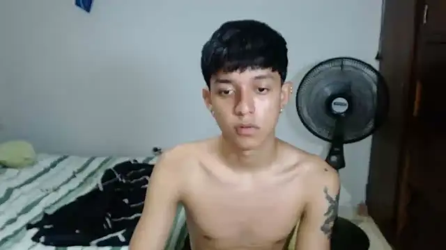 Snapshot of cute_jisus chatting on 03-03-26, 12:06 cute jisus online show from 03-03-26, 12:06