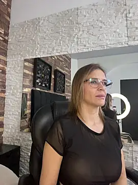 kendra leroy online show from 03-25-26, 11:33