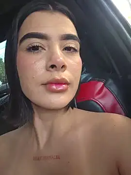 Snapshot of Sweetnahoxxx chatting on 02-26-26, 09:36 Sweetnahoxxx online show from 02-26-26, 09:36