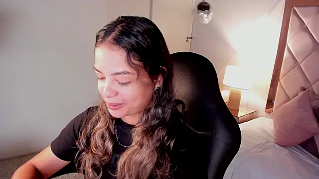 Snapshot of dulce_lyraa1 chatting on 06-03-26, 04:48 dulce lyraa1 online show from 06-03-26, 04:48