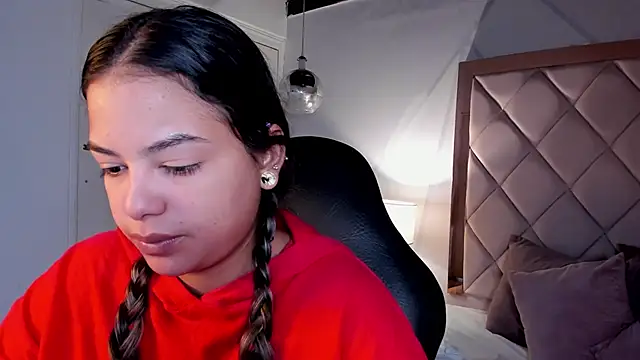 Snapshot of dulce_lyraa1 chatting on 06-04-26, 04:29 dulce lyraa1 online show from 06-04-26, 04:29