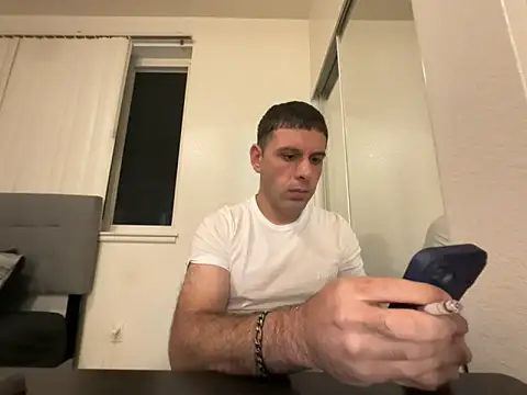 CristiX7 online show from 04-15-26, 04:08