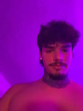 SNAKEARM online show from 02-25-26, 06:56