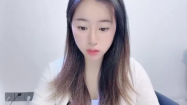 Snapshot of Baixi-01 chatting on 03-07-26, 05:04 Baixi-01 online show from 03-07-26, 05:04