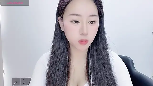 Snapshot of Baixi-01 chatting on 04-05-26, 04:31 Baixi-01 online show from 04-05-26, 04:31