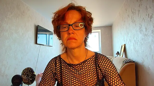 LioraWeiss online show from 05-21-26, 07:59