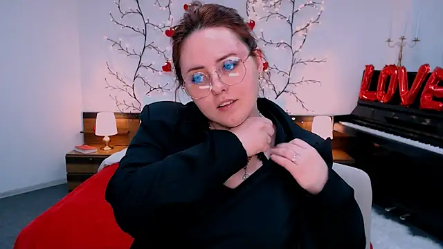 Hennessy bunny online show from 03-16-26, 05:44