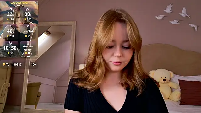 Snapshot of ElaraVance chatting on 05-07-26, 05:02 ElaraVance online show from 05-07-26, 05:02